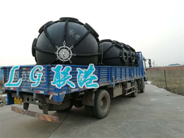 船用靠球 充气橡胶护舷 充气碰垫 质优价廉